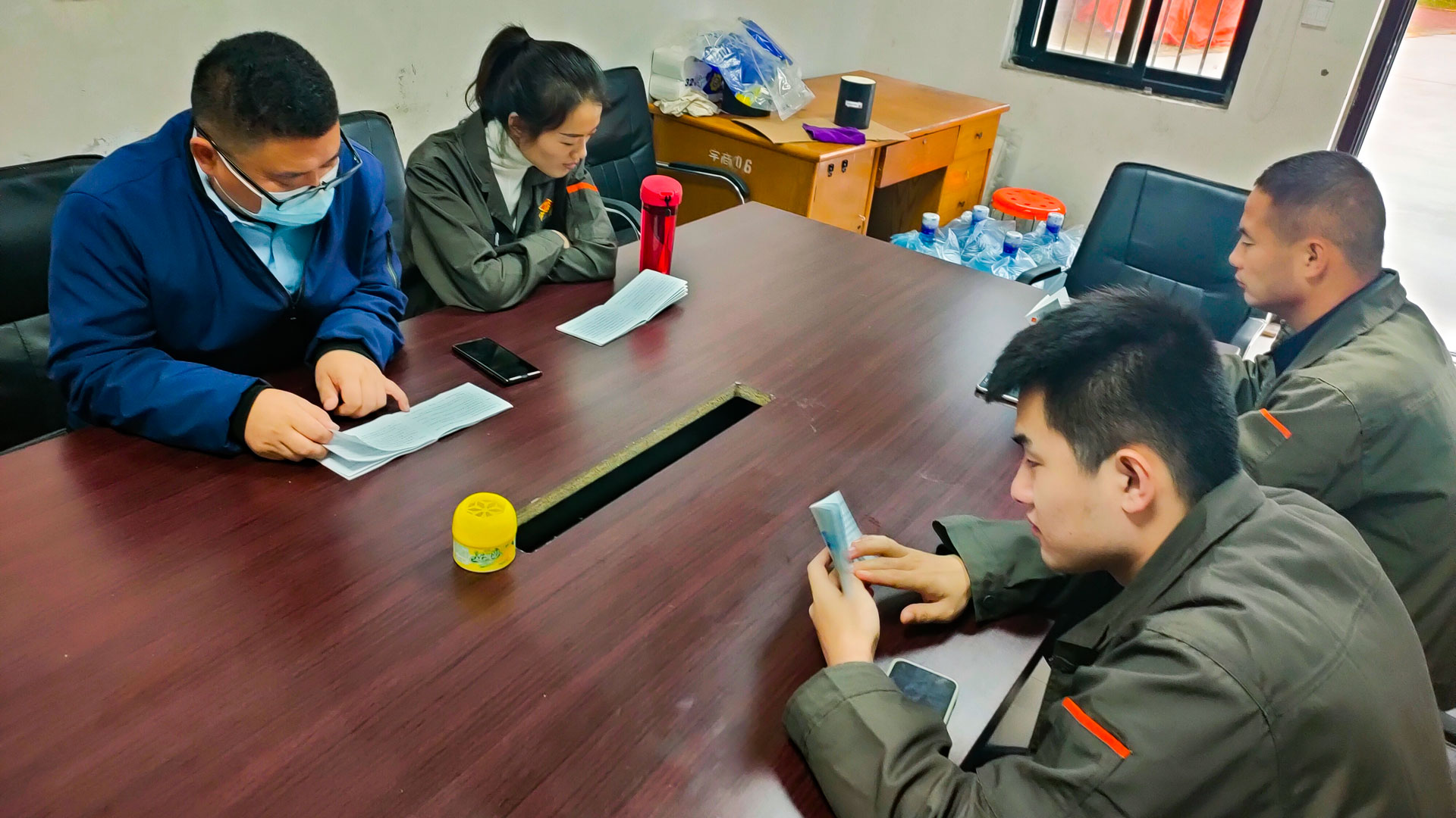 忠诚企业入人心-(2).jpg