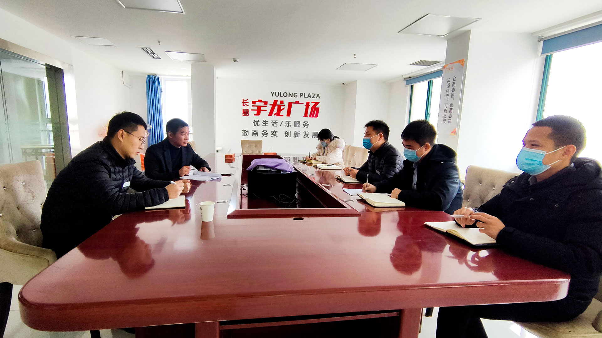 深入沟通-(2).jpg