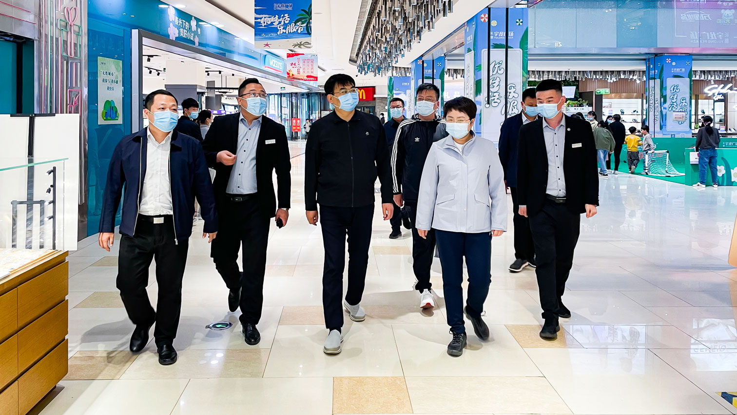 迎接市领导-(1).jpg
