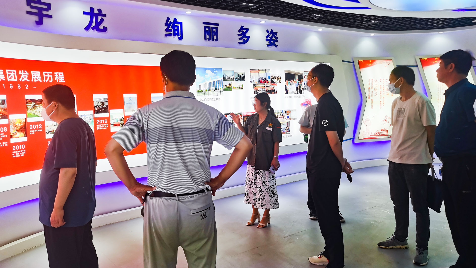 客户慕名参观.jpg