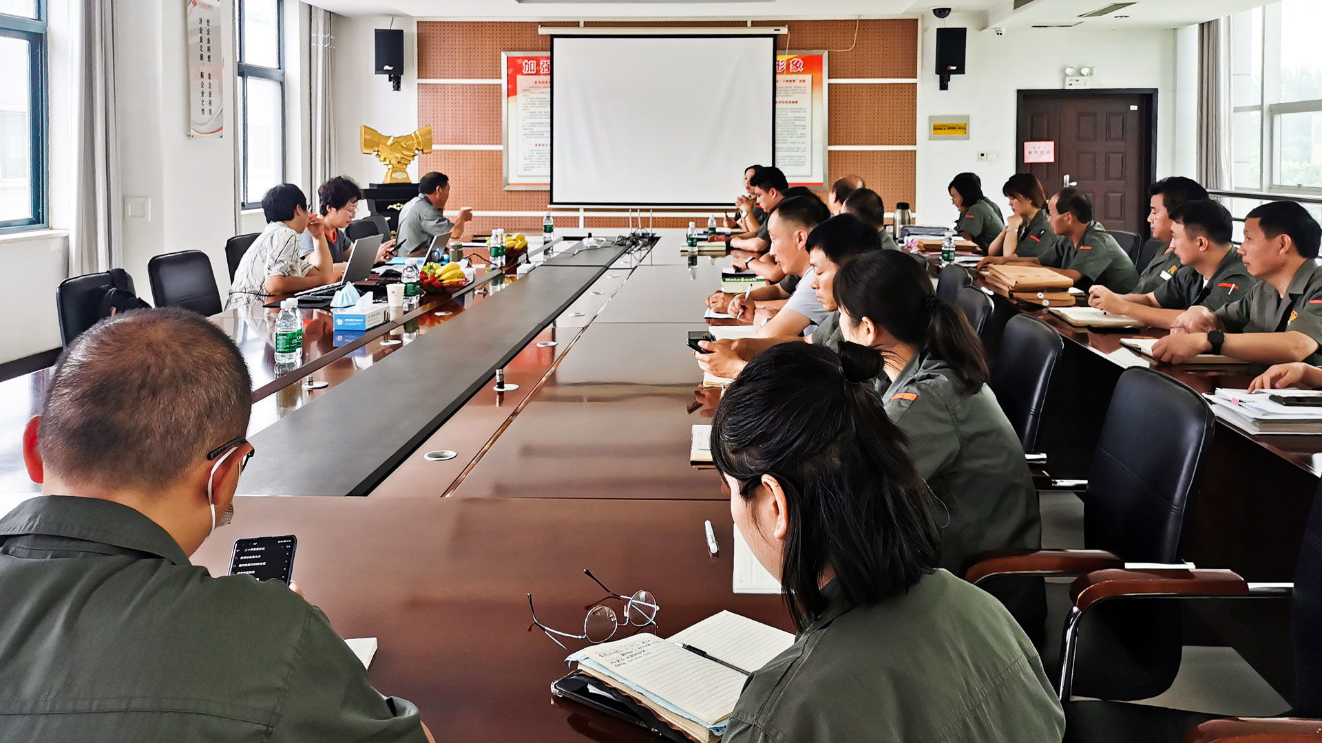 图1-审核.jpg