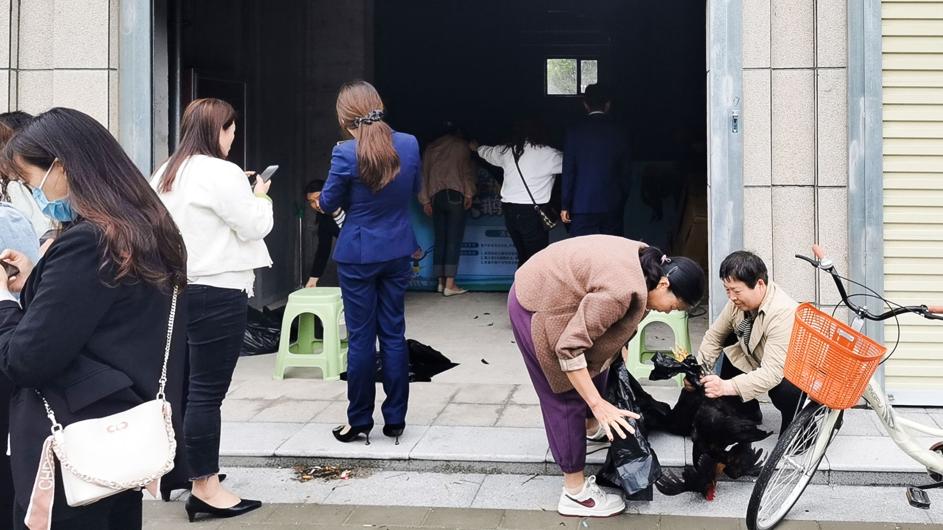 用活动带人流，用人流带成交.jpg