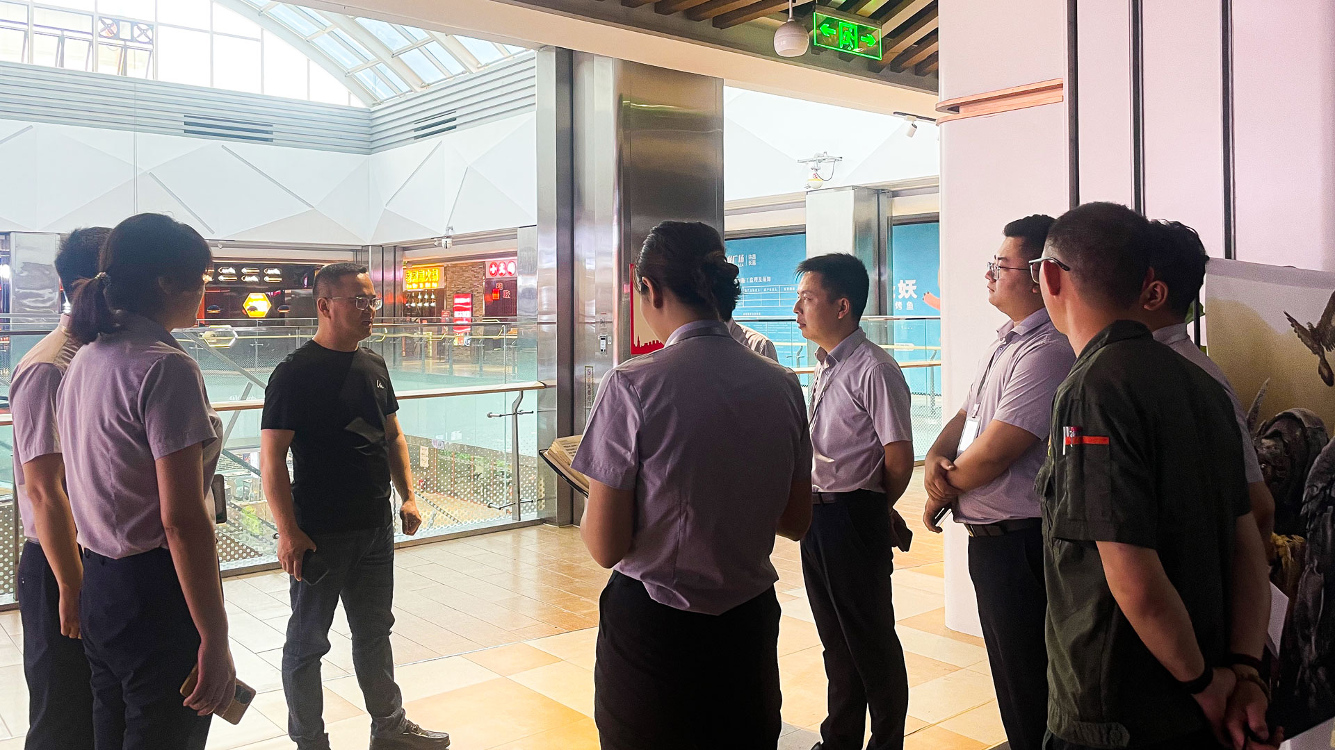 百货公司：宇龙广场多部门联合开展安全检查图四.jpg